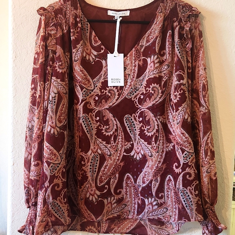 Rose + Olive Women's Top Size Large